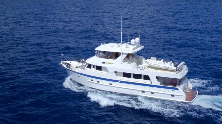 Yacht Video : 2012 Outer Reef 72 Raised Pilothouse